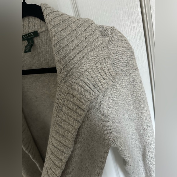 Lauren Ralph Lauren Knit Button Cardigan — Cream — Size Medium - Picture 4 of 4